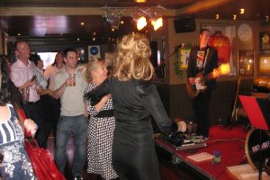 hard rock showcase 004 Rockaoke @ Hard Rock